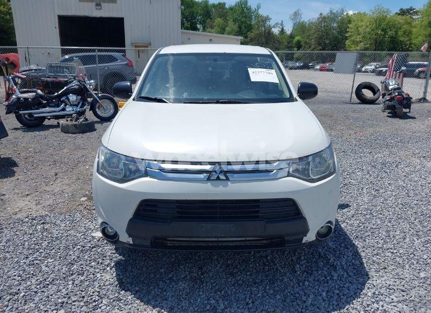 Photo 6 of 2015 Mitsubishi Outlander ES (VIN JA4AD2A31FZ008264)