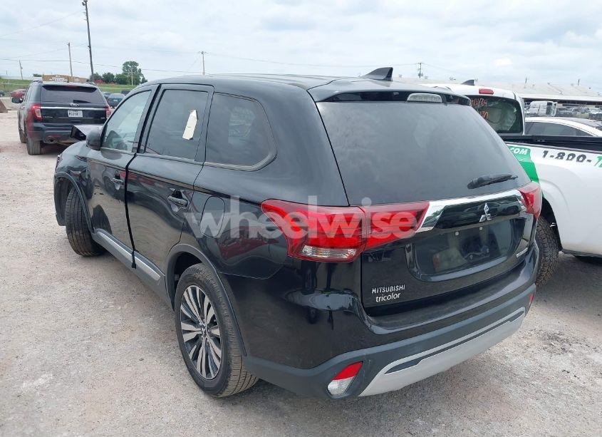 Photo 3 of 2019 Mitsubishi Outlander ES (VIN JA4AD2A31KZ038066)