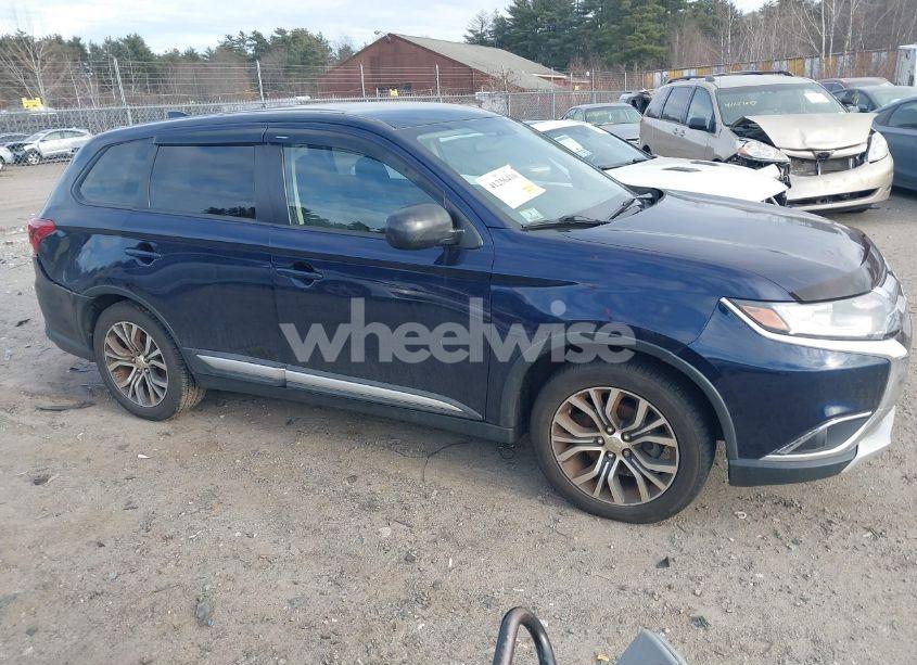 Photo 13 of 2017 Mitsubishi Outlander ES (VIN JA4AD2A32HZ050879)