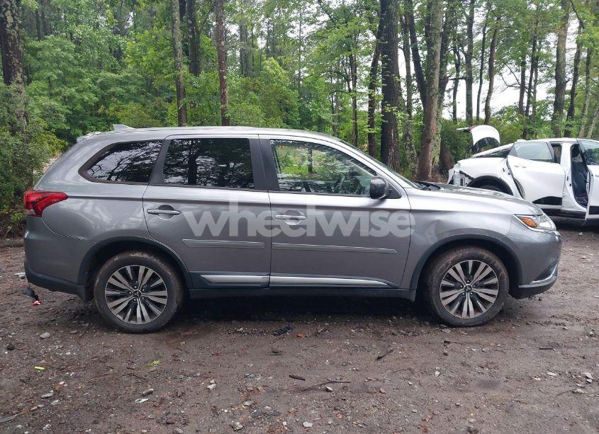 Photo 13 of 2019 Mitsubishi Outlander ES (VIN JA4AD2A32KZ005481)