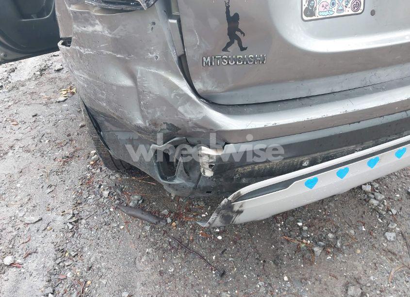 Photo 6 of 2019 Mitsubishi Outlander ES (VIN JA4AD2A32KZ005481)