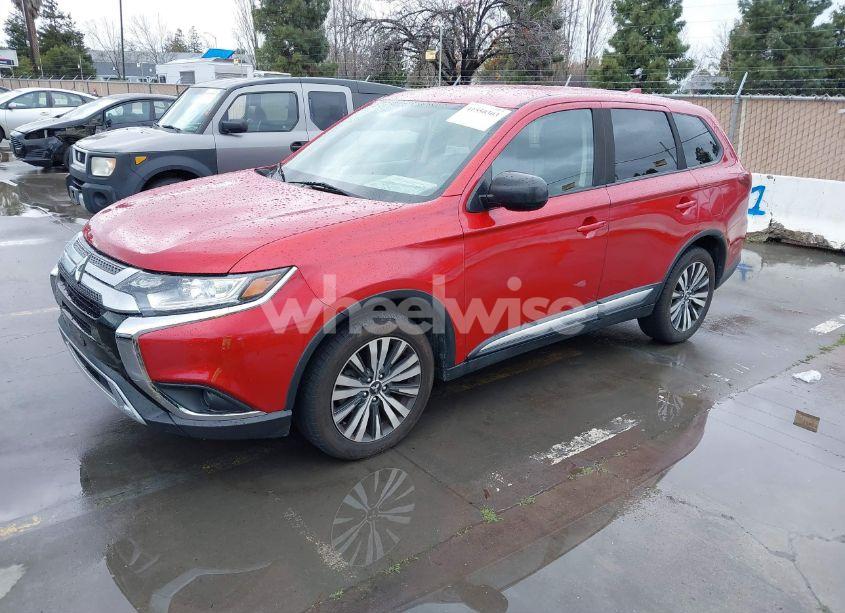 Photo 2 of 2019 Mitsubishi Outlander ES (VIN JA4AD2A32KZ032101)