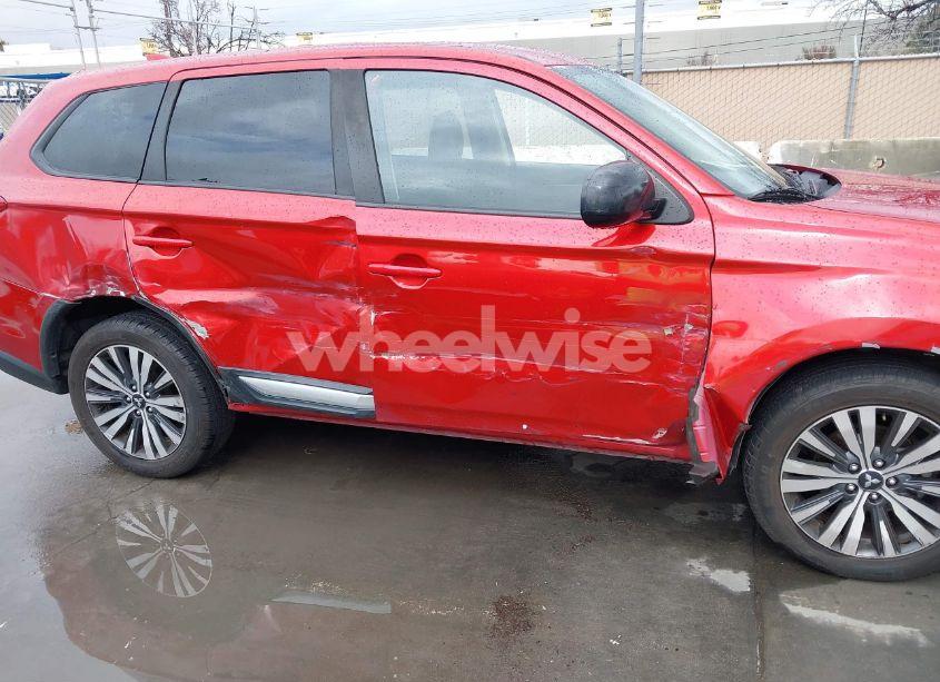 Photo 6 of 2019 Mitsubishi Outlander ES (VIN JA4AD2A32KZ032101)