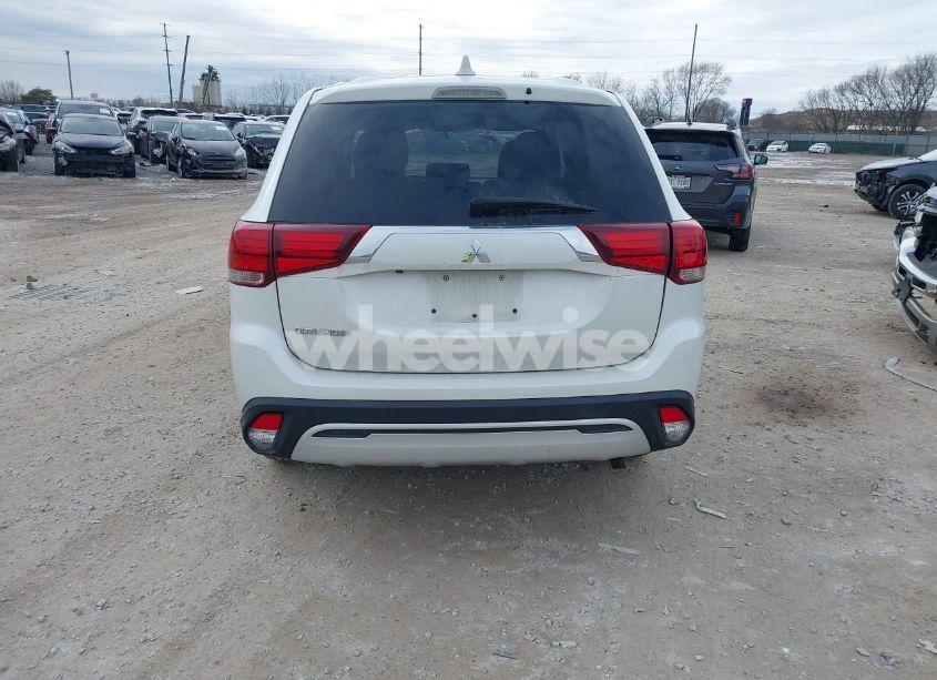 Photo 16 of 2020 Mitsubishi Outlander ES 2.4 (VIN JA4AD2A32LZ014005)