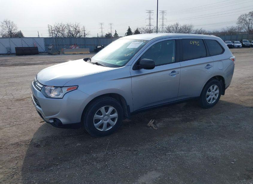 Photo 2 of 2014 Mitsubishi Outlander ES (VIN JA4AD2A33EZ009009)