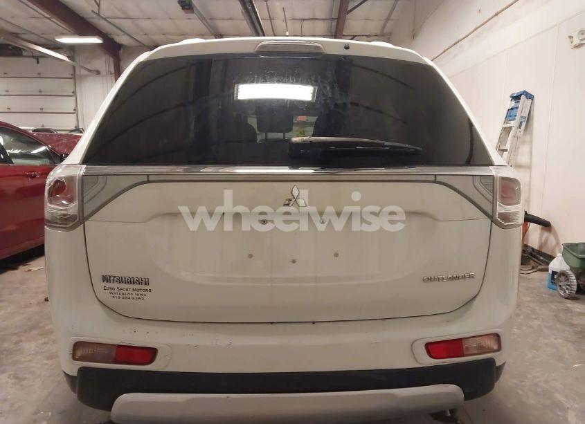 Photo 17 of 2015 Mitsubishi Outlander ES (VIN JA4AD2A33FZ014115)