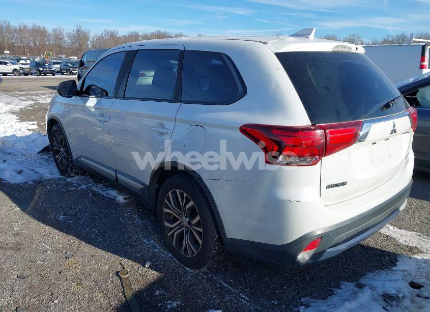 Photo 3 of 2017 Mitsubishi Outlander ES (VIN JA4AD2A33HZ010519)
