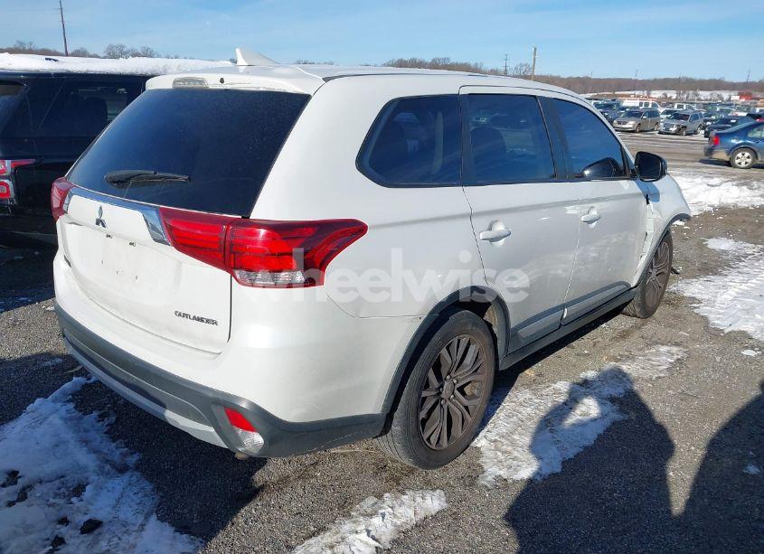 Photo 4 of 2017 Mitsubishi Outlander ES (VIN JA4AD2A33HZ010519)