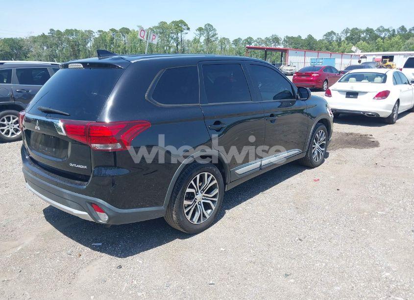 Photo 4 of 2018 Mitsubishi Outlander ES (VIN JA4AD2A33JZ069124)