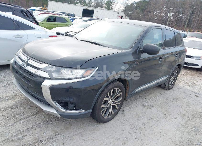 Photo 2 of 2017 Mitsubishi Outlander ES (VIN JA4AD2A34HZ012313)