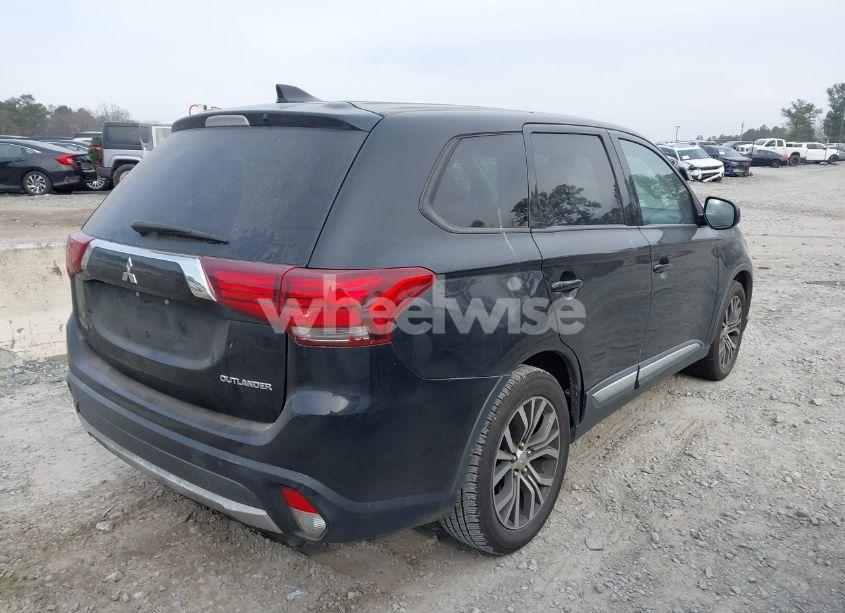 Photo 4 of 2017 Mitsubishi Outlander ES (VIN JA4AD2A34HZ012313)