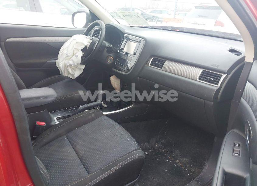 Photo 5 of 2017 Mitsubishi Outlander ES (VIN JA4AD2A34HZ067554)