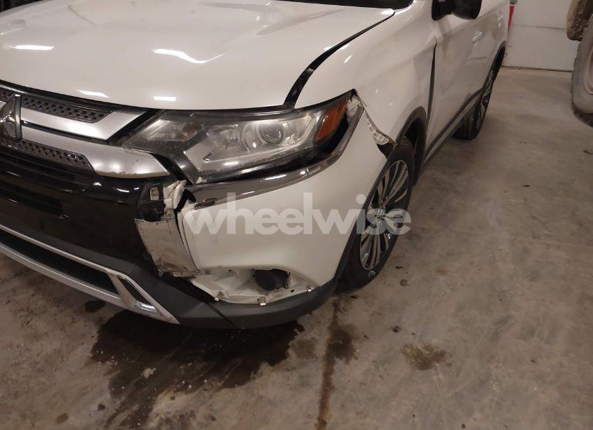 Photo 6 of 2019 Mitsubishi Outlander ES (VIN JA4AD2A34KZ031550)