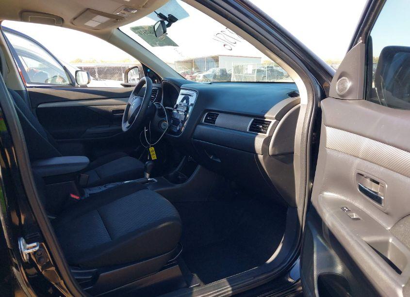 Photo 5 of 2014 Mitsubishi Outlander ES (VIN JA4AD2A35EZ017189)