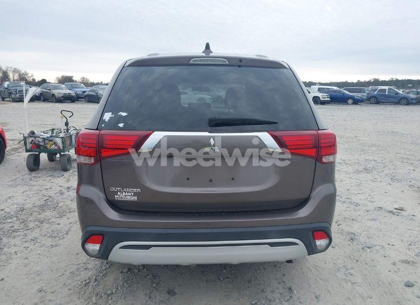 Photo 16 of 2020 Mitsubishi Outlander ES 2.4 (VIN JA4AD2A35LZ039593)