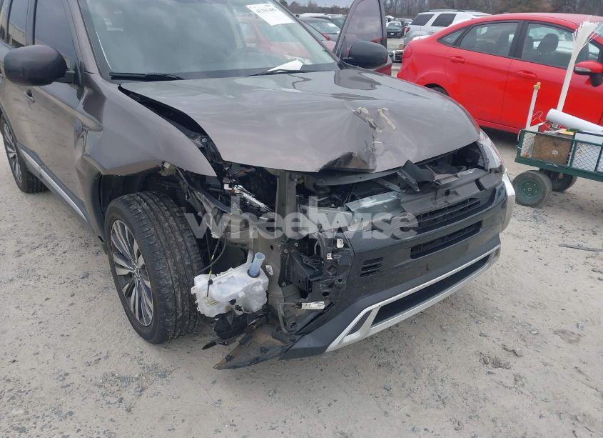 Photo 6 of 2020 Mitsubishi Outlander ES 2.4 (VIN JA4AD2A35LZ039593)