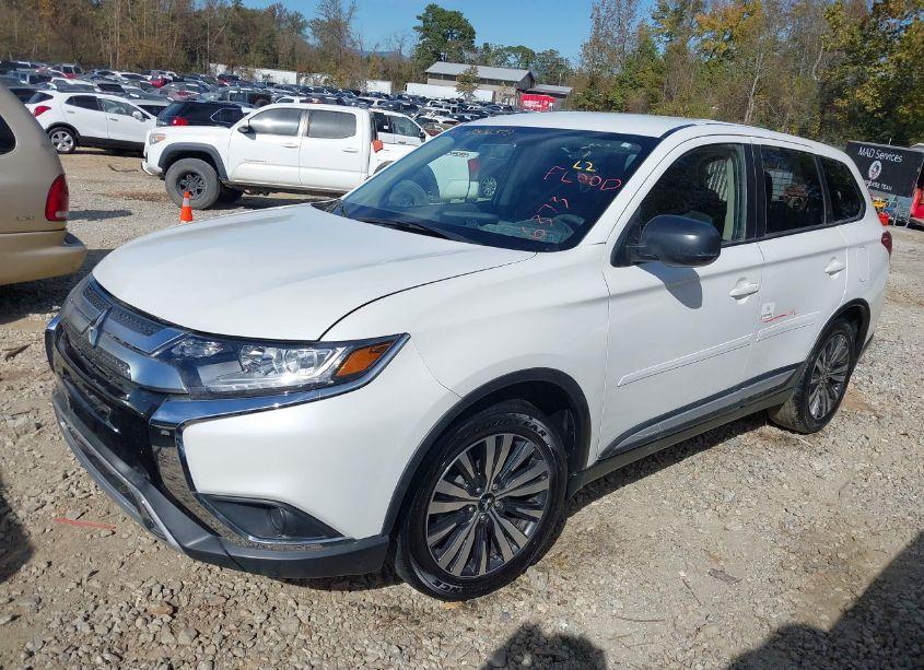 Photo 2 of 2020 Mitsubishi Outlander ES 2.4 (VIN JA4AD2A35LZ048097)