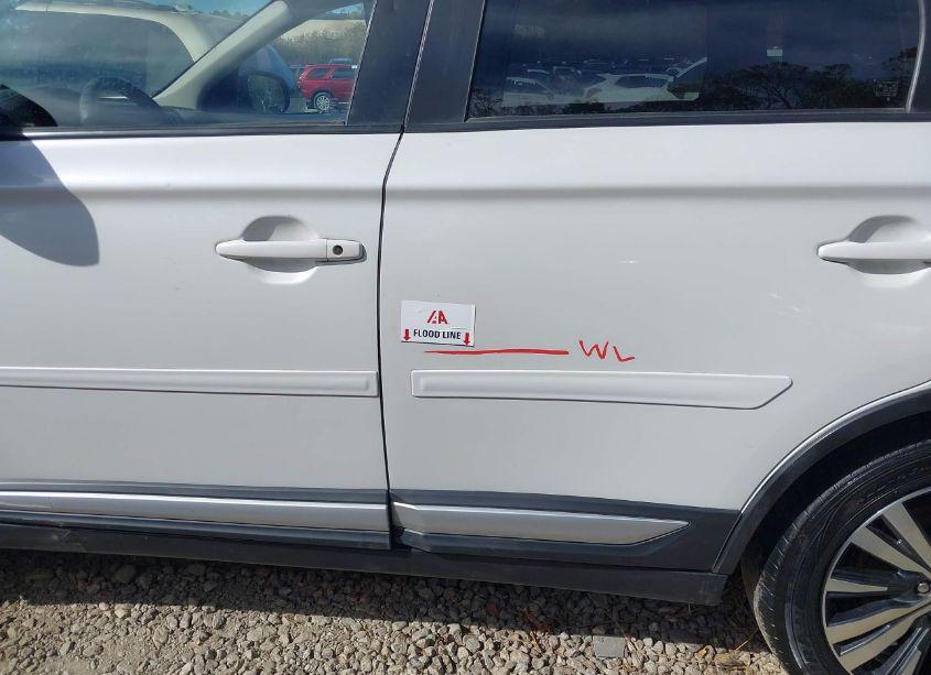 Photo 6 of 2020 Mitsubishi Outlander ES 2.4 (VIN JA4AD2A35LZ048097)