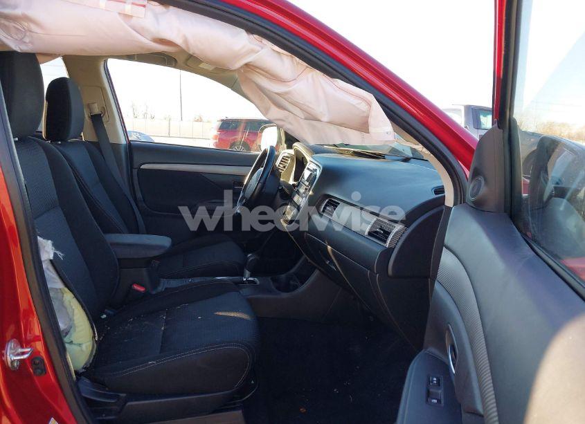 Photo 5 of 2016 Mitsubishi Outlander ES (VIN JA4AD2A36GZ016149)