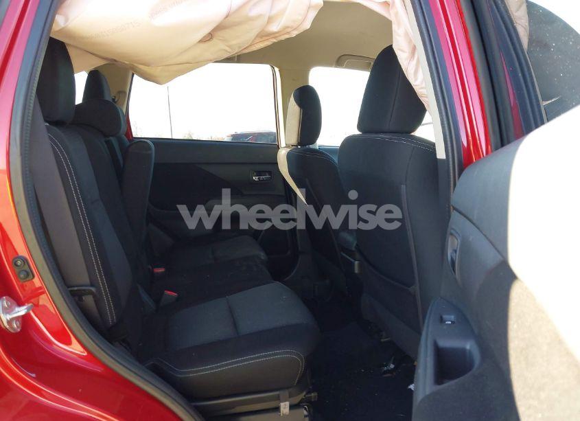 Photo 8 of 2016 Mitsubishi Outlander ES (VIN JA4AD2A36GZ016149)