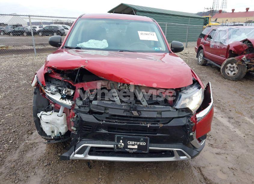 Photo 6 of 2019 Mitsubishi Outlander ES (VIN JA4AD2A36KZ003751)