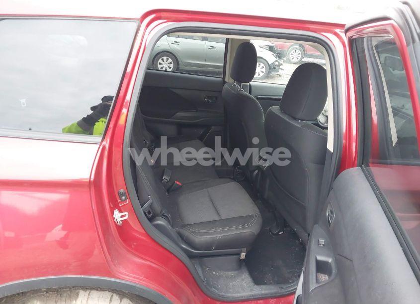 Photo 8 of 2019 Mitsubishi Outlander ES (VIN JA4AD2A36KZ003751)