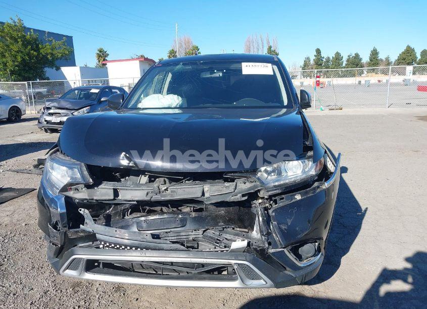 Photo 12 of 2019 Mitsubishi Outlander ES (VIN JA4AD2A36KZ017617)