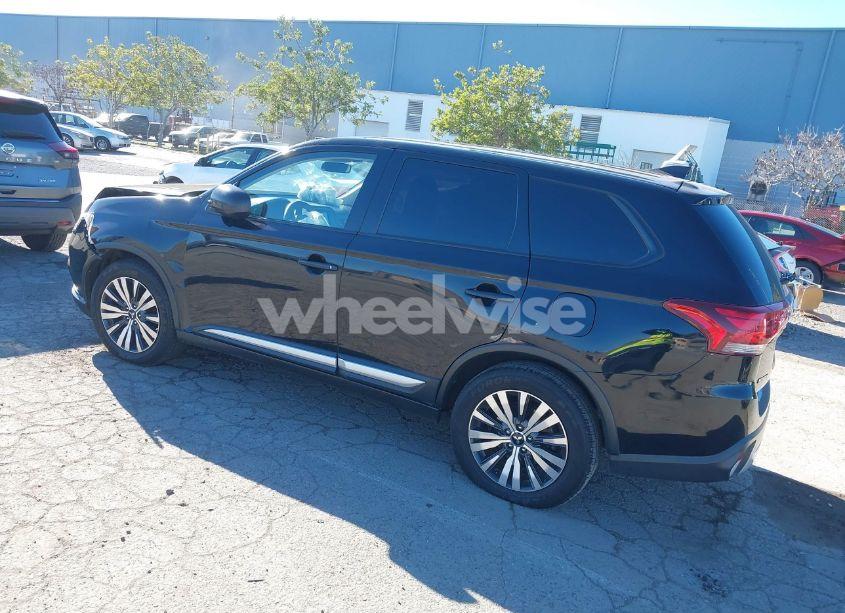 Photo 3 of 2019 Mitsubishi Outlander ES (VIN JA4AD2A36KZ017617)