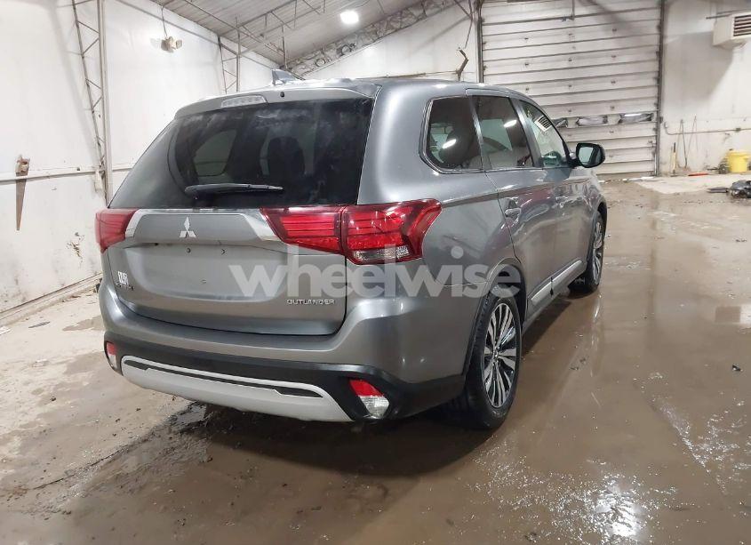 Photo 4 of 2019 Mitsubishi Outlander ES (VIN JA4AD2A36KZ018122)