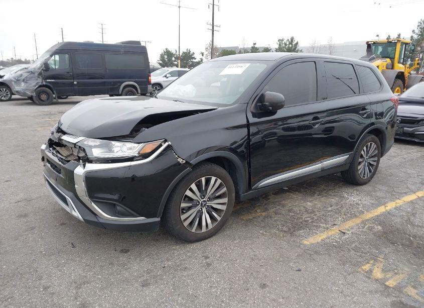 Photo 2 of 2020 Mitsubishi Outlander ES 2.4 (VIN JA4AD2A36LJ000154)