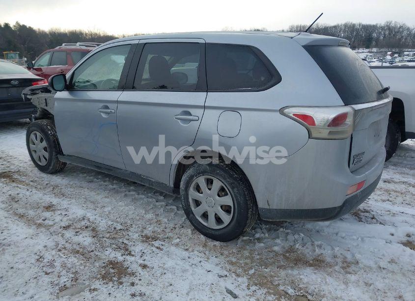 Photo 3 of 2014 Mitsubishi Outlander ES (VIN JA4AD2A37EZ002337)