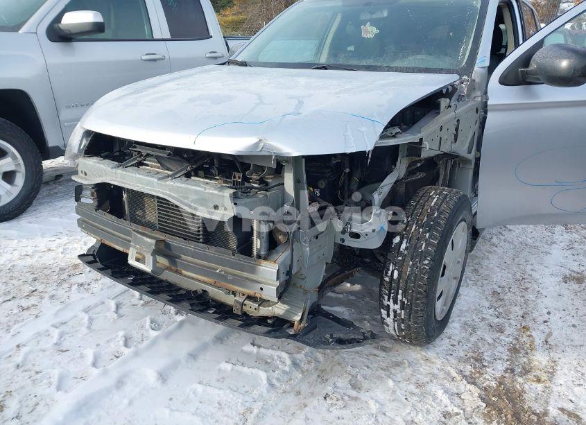 Photo 6 of 2014 Mitsubishi Outlander ES (VIN JA4AD2A37EZ002337)