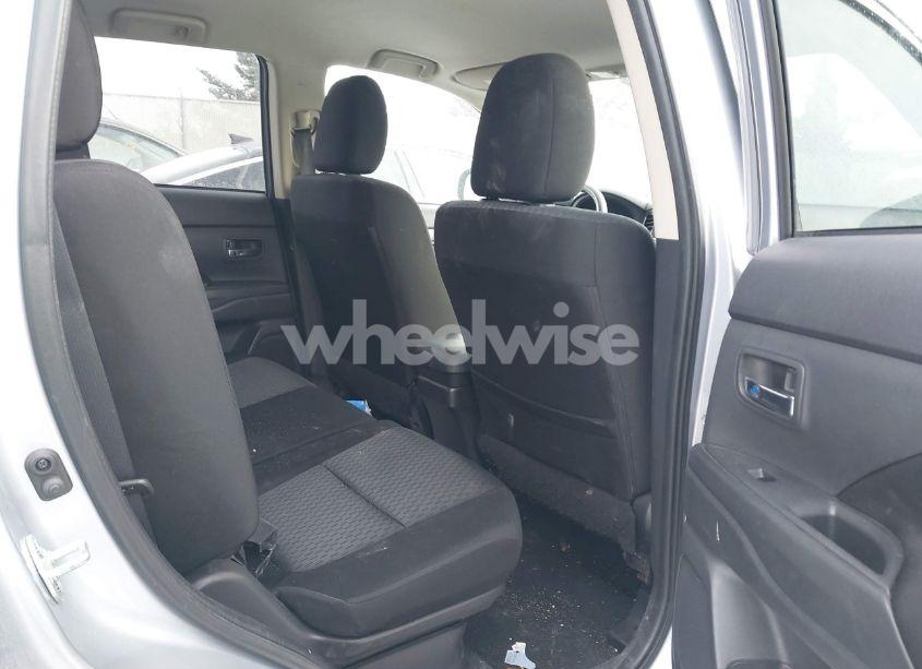 Photo 8 of 2014 Mitsubishi Outlander ES (VIN JA4AD2A37EZ002337)