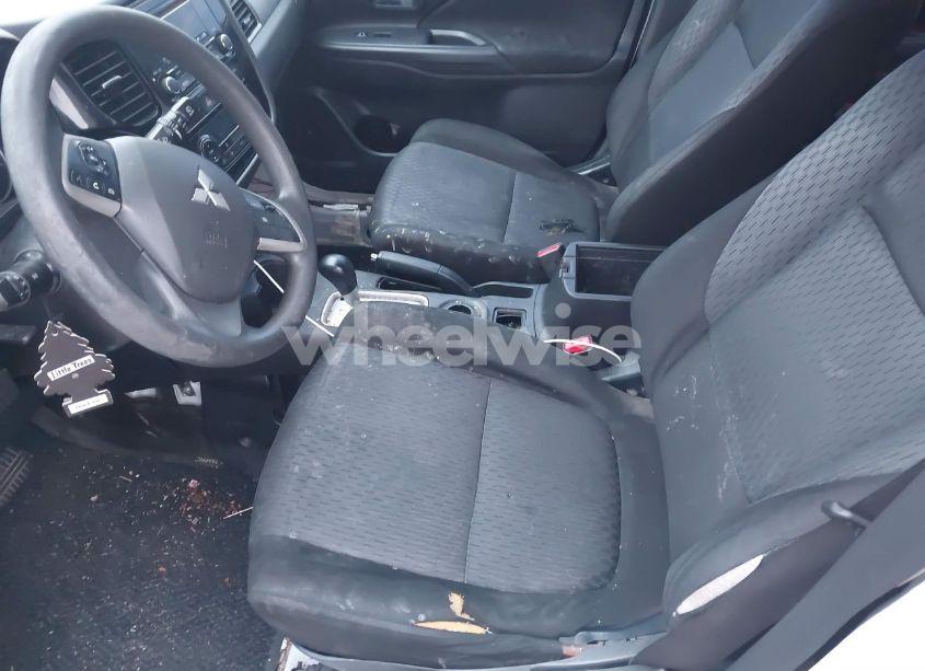 Photo 16 of 2014 Mitsubishi Outlander ES (VIN JA4AD2A37EZ010213)