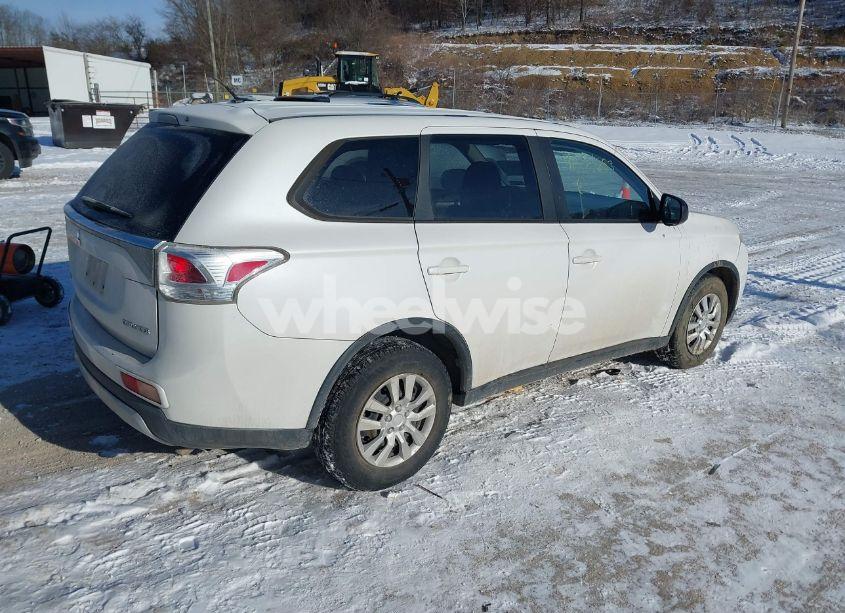 Photo 4 of 2015 Mitsubishi Outlander ES (VIN JA4AD2A37FZ010116)