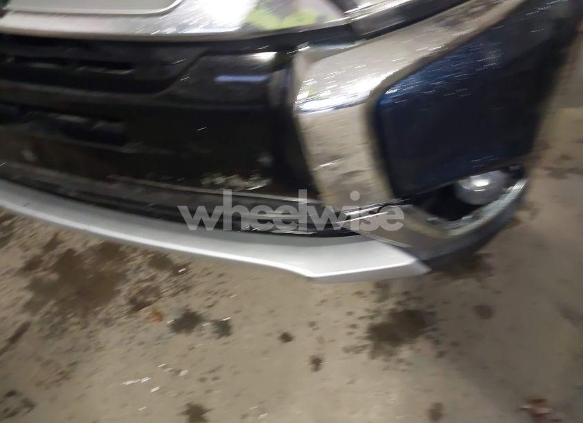 Photo 6 of 2018 Mitsubishi Outlander ES (VIN JA4AD2A37JJ005280)