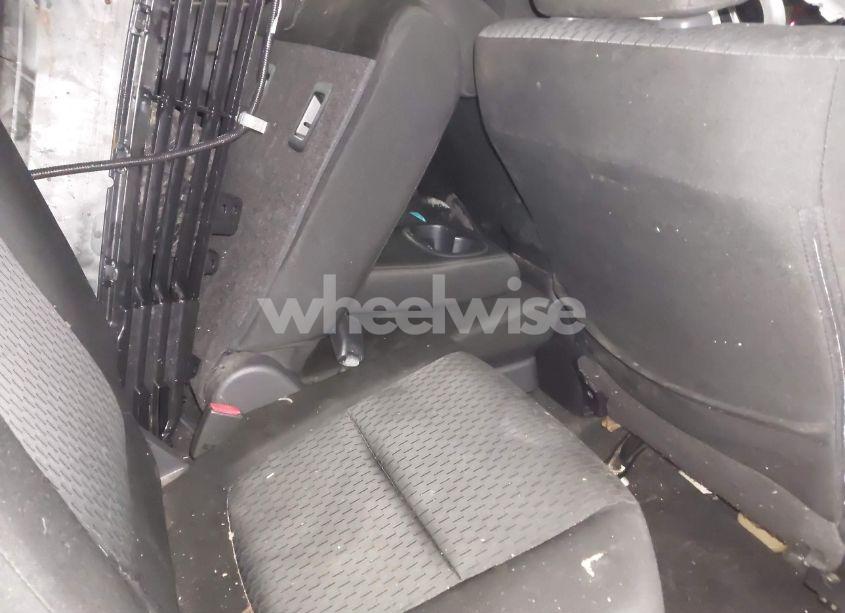 Photo 8 of 2014 Mitsubishi Outlander ES (VIN JA4AD2A38EZ016537)