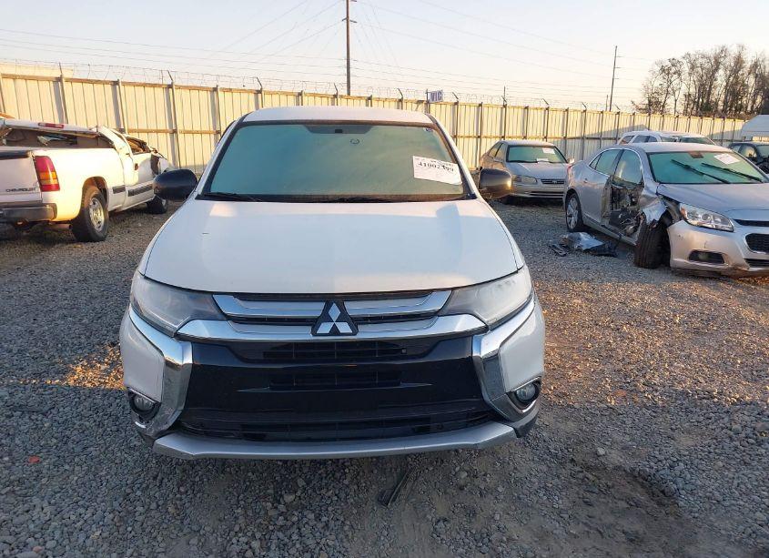 Photo 12 of 2016 Mitsubishi Outlander ES (VIN JA4AD2A38GZ016458)