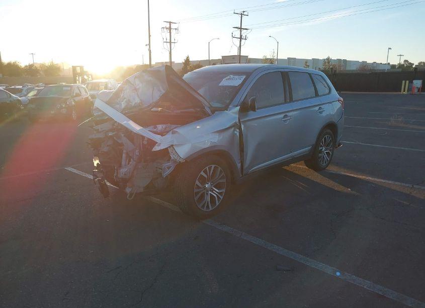 Photo 2 of 2017 Mitsubishi Outlander ES (VIN JA4AD2A38HZ028398)