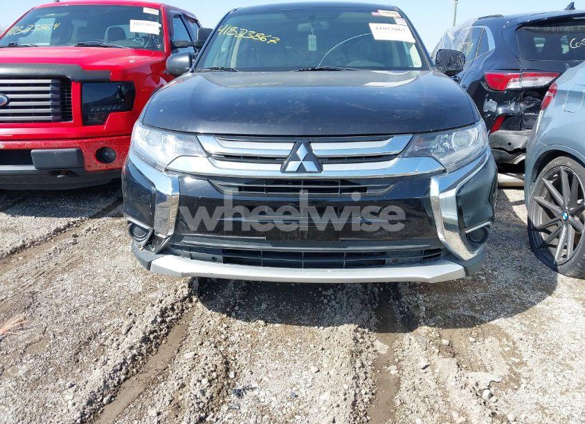 Photo 13 of 2017 Mitsubishi Outlander ES (VIN JA4AD2A38HZ064978)