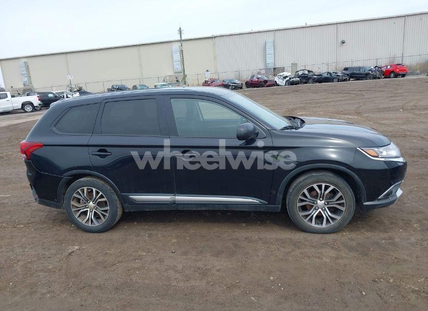 Photo 14 of 2017 Mitsubishi Outlander ES (VIN JA4AD2A38HZ064978)