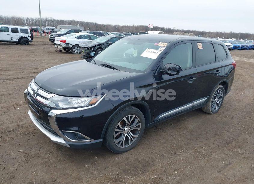 Photo 2 of 2017 Mitsubishi Outlander ES (VIN JA4AD2A38HZ064978)