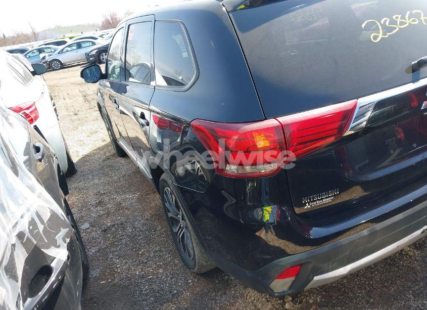 Photo 3 of 2017 Mitsubishi Outlander ES (VIN JA4AD2A38HZ064978)