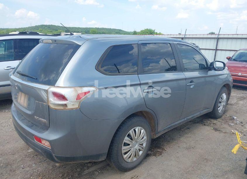 Photo 4 of 2014 Mitsubishi Outlander ES (VIN JA4AD2A39EZ007555)