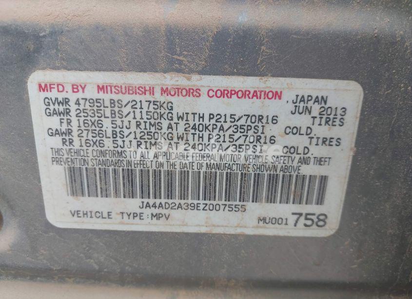 Photo 9 of 2014 Mitsubishi Outlander ES (VIN JA4AD2A39EZ007555)