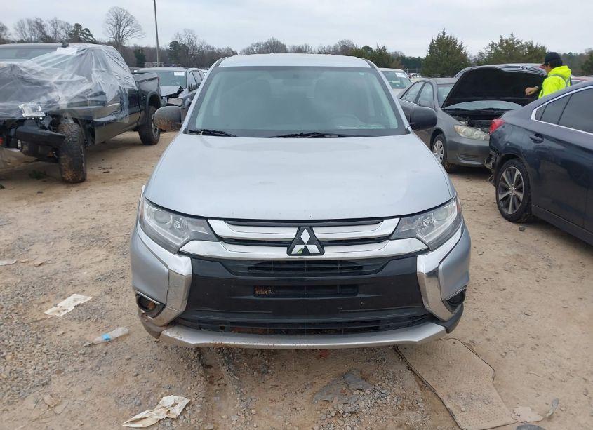 Photo 12 of 2017 Mitsubishi Outlander ES (VIN JA4AD2A39HZ005065)