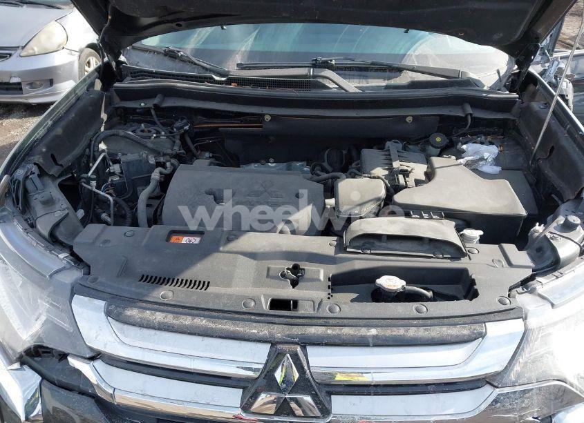 Photo 10 of 2018 Mitsubishi Outlander ES (VIN JA4AD2A39JZ052568)