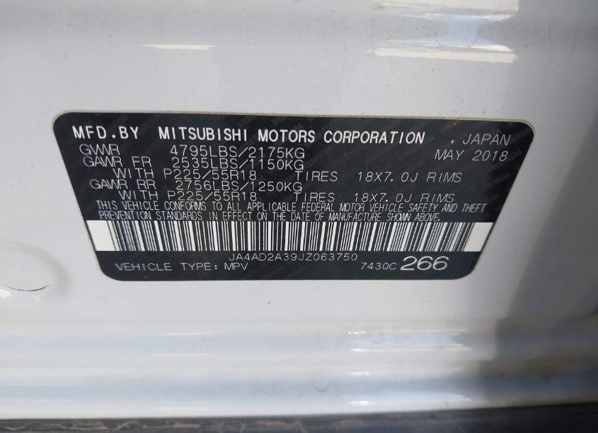 Photo 9 of 2018 Mitsubishi Outlander ES (VIN JA4AD2A39JZ063750)