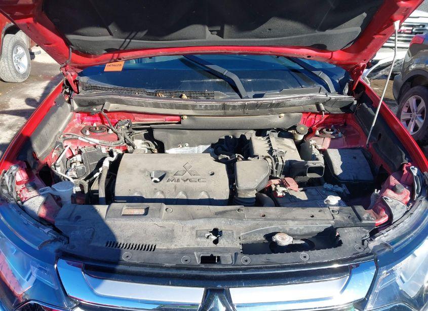 Photo 10 of 2018 Mitsubishi Outlander ES (VIN JA4AD2A3XJZ054992)