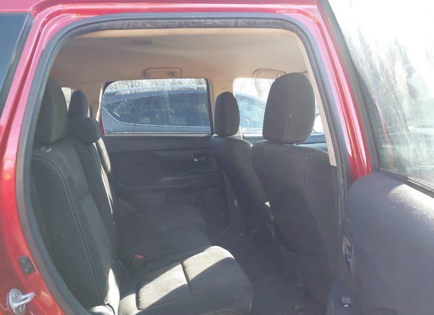 Photo 8 of 2018 Mitsubishi Outlander ES (VIN JA4AD2A3XJZ054992)